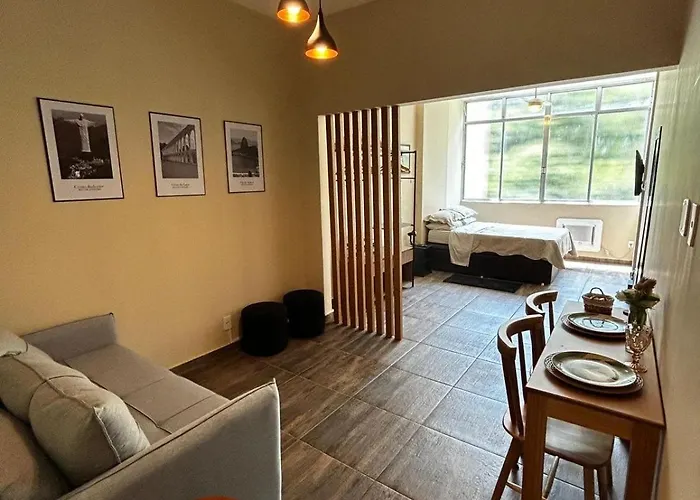 Apartamento A 300 Metros Da Praia De Copacabana