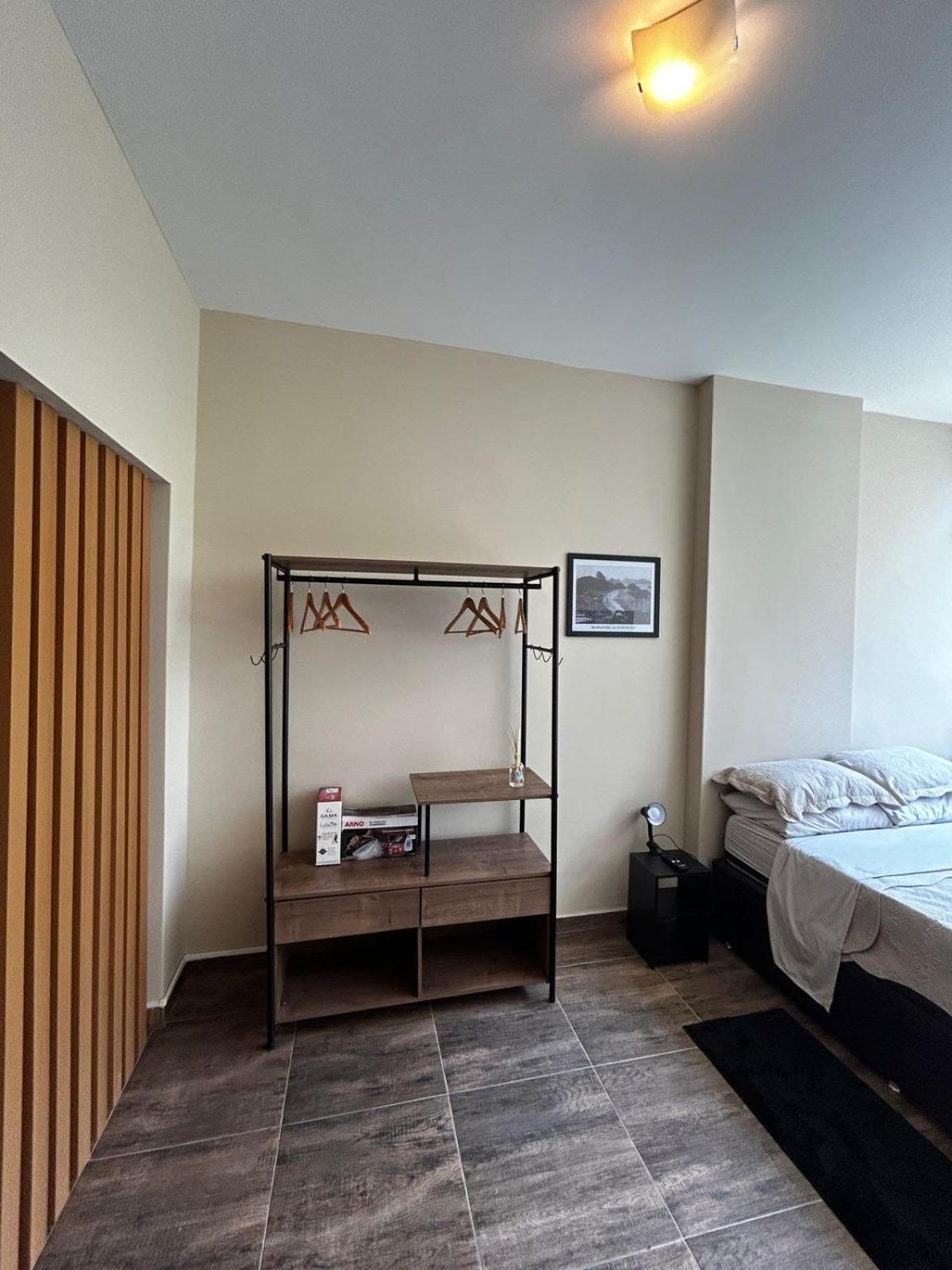 A 300 Metros Da De Copacabana Apartamento